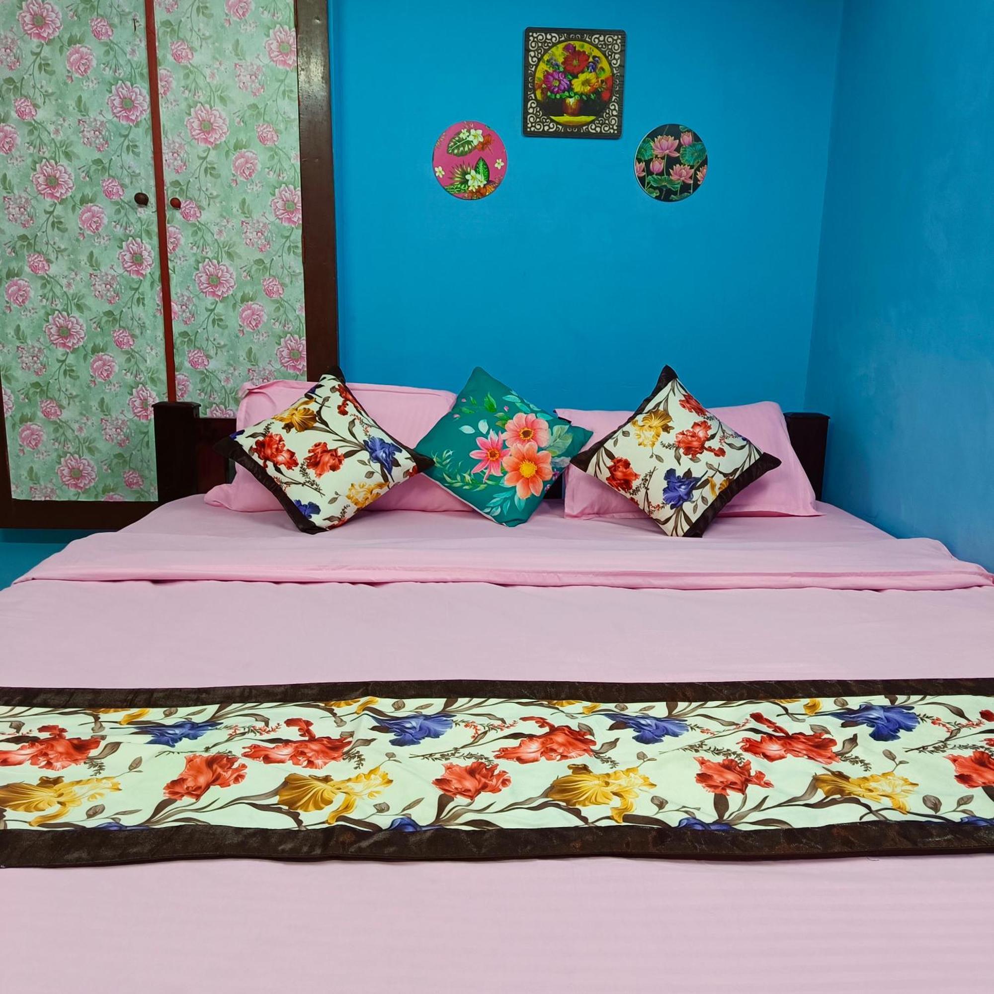 Blue Waves Homestay Pondicherry Exterior photo